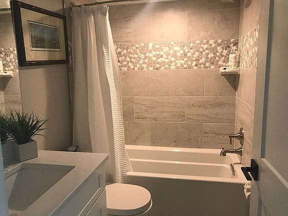 2nd image of 6180 Sun Blvd APT 205