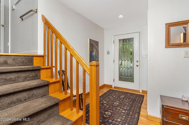 3rd image of 101 Darroch Road