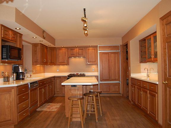 4th image of 3389 Fallasburg Park Dr NE