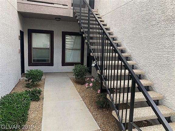 5th image of 45 Maleena Mesa St APT 1017