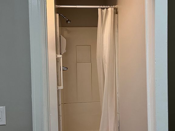 2nd image of 1101 S 11th St #7