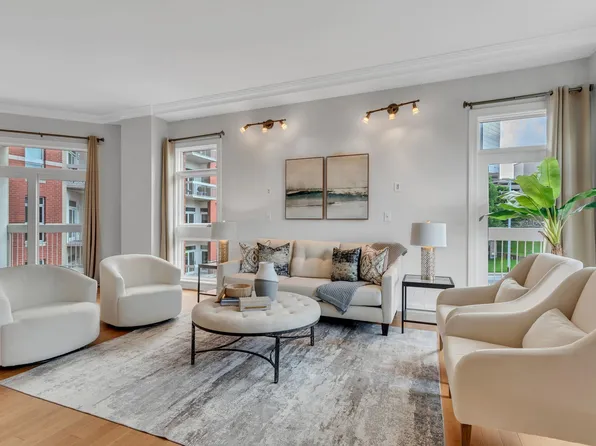 110 31st Ave N APT 301, Nashville, TN 37203