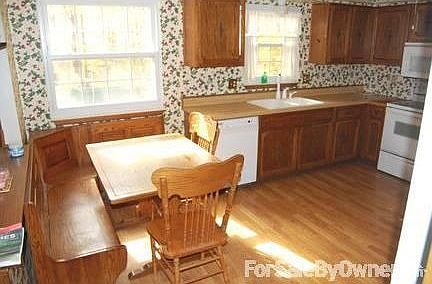 3rd image of 6619 Stearns Hill Ct