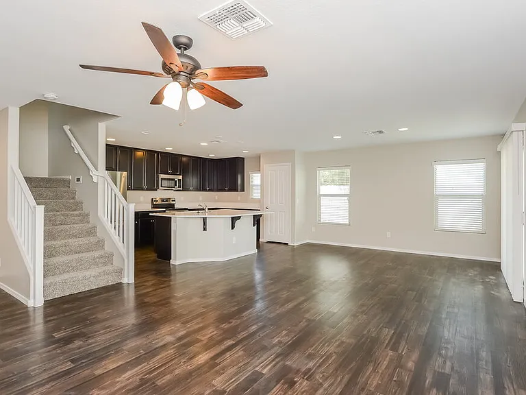 825 S Swallow Ln — Photo 7