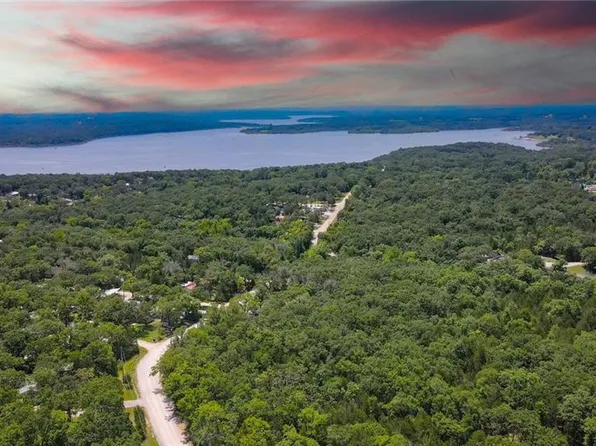 22606 County Road 205l, Wheatland, MO 65779