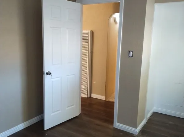 924 Height St #B, Bakersfield, CA 93305