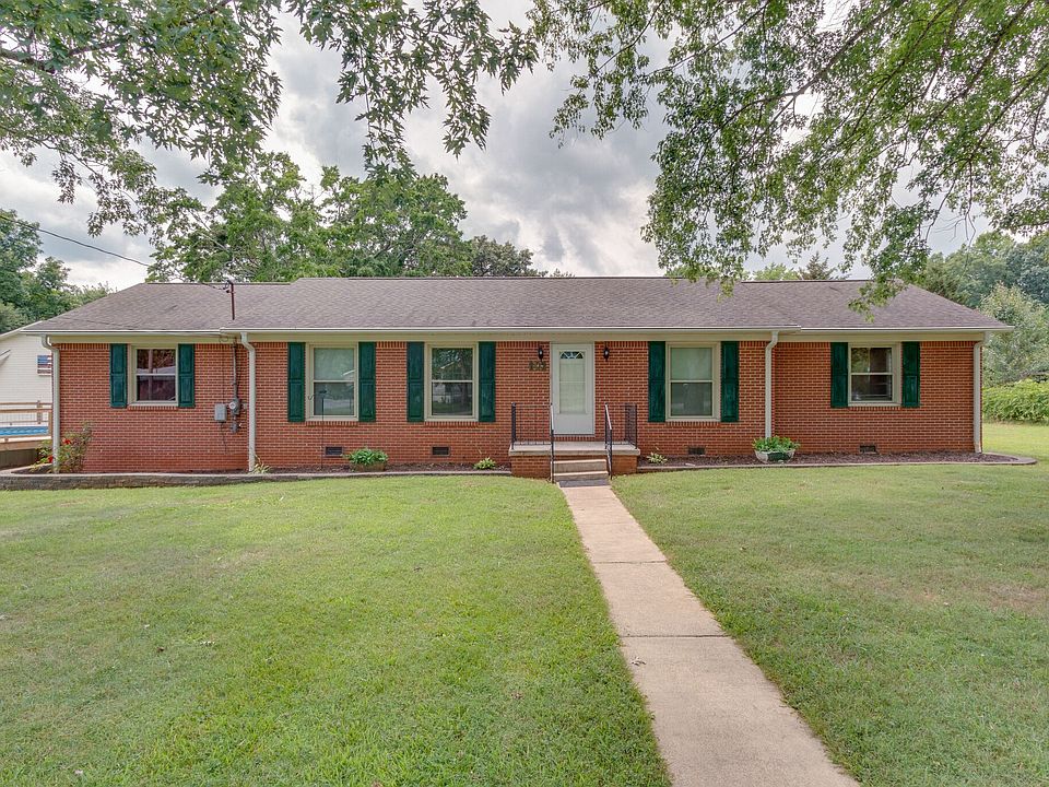 1st image of 603 Flower Lane Dr