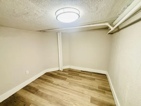 7327 Kennedy Boulevard East image 12 of 13