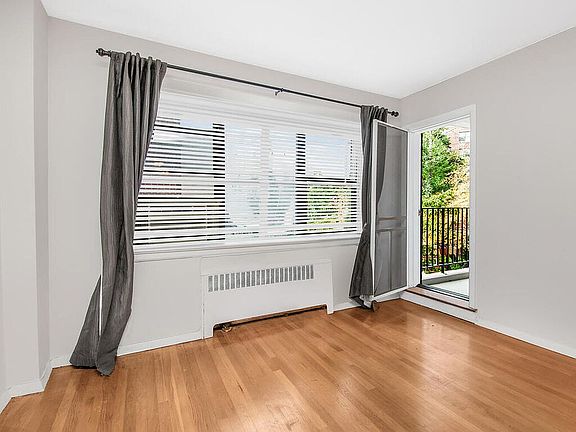4th image of 3635 Johnson Ave APT 3G
