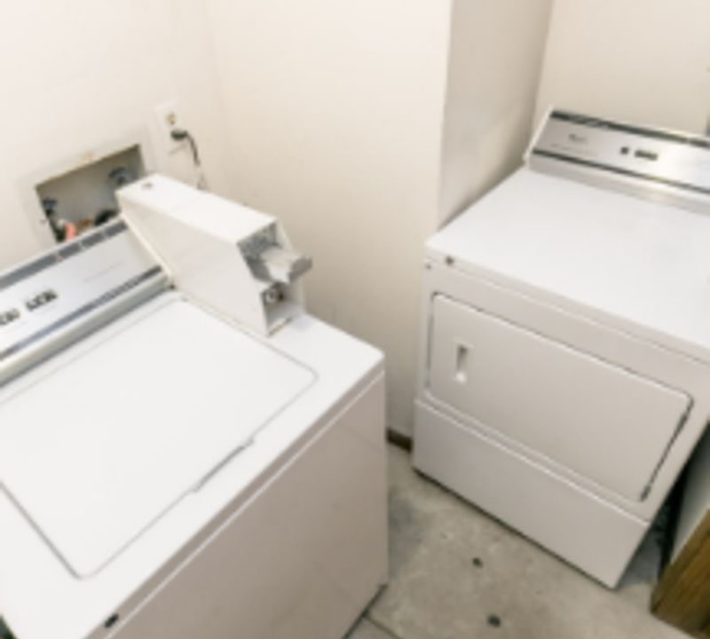 2nd image of 1639 Prospect St #3