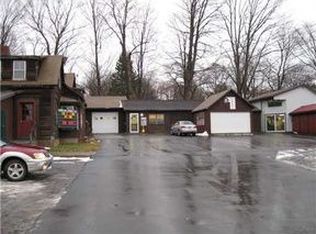 166 Spring St, Dexter, ME 04930