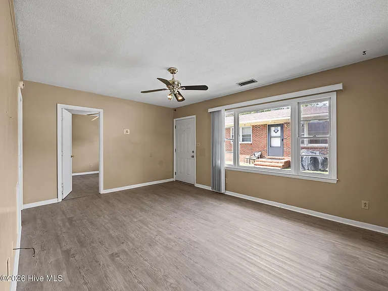 41 Sophia Dr #A — Photo 4