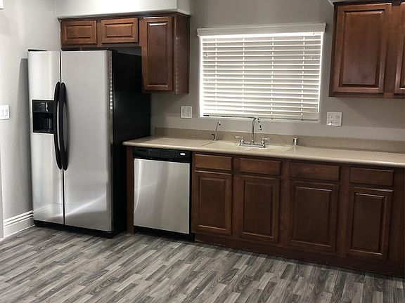 5th image of 5431 Golden Barrel Ave