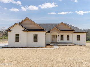 103 Leamington Dr, Bardstown, KY 40004