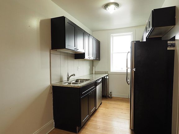5th image of 4606 N Kildare Ave APT 2W