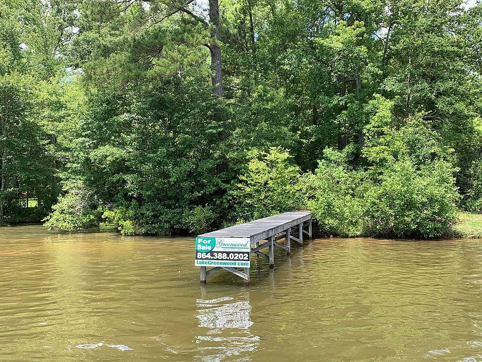 2nd image of 212 Reds Rd