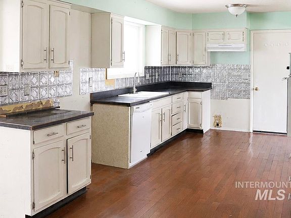 4th image of 602 18th St