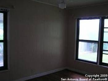 5th image of 338 Metz Ave
