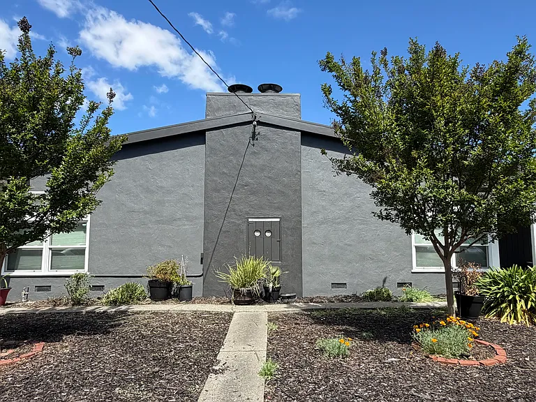 206 Paloma Ave — Photo 16