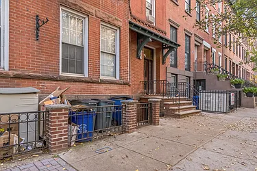 318 Hudson Street