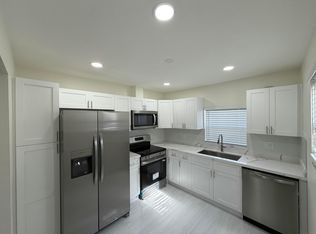 1823 Abbey Rd, West Palm Beach, FL 33415