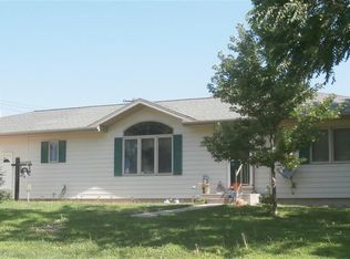 420 Locust St, Du Bois, NE 68345