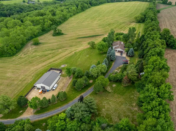 W5741 County Road H, New Glarus, WI 53574