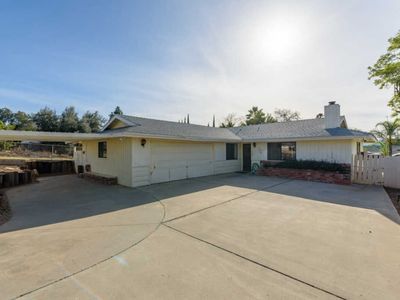 676 Sabrina Ter, Ramona, CA, 92065