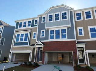 2883 Dallas Valley Ln, Apex, NC 27502