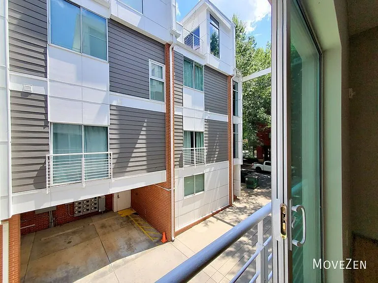 295 McDonald Ave — Photo 17