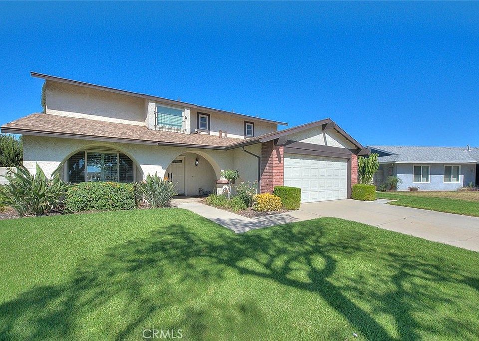 1st image of 13425 Mistletoe Ave