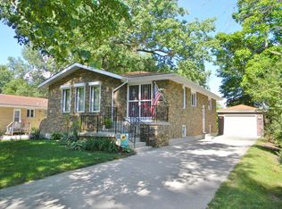 8015 Greenwood Ave, Munster, IN 46321
