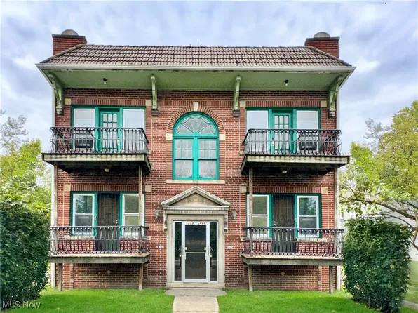 3424 E 139th St, Cleveland, OH 44120