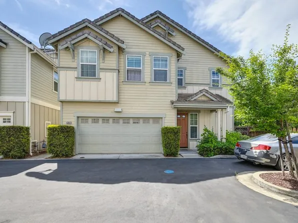 1302 Tapestry Ln, Concord, CA 94520