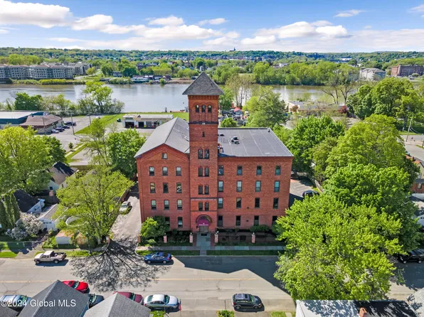 387 3rd Avenue #304, Troy, NY 12182