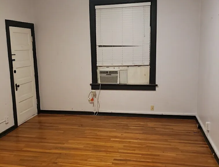 404 S 5th Ave #3 — Photo 8