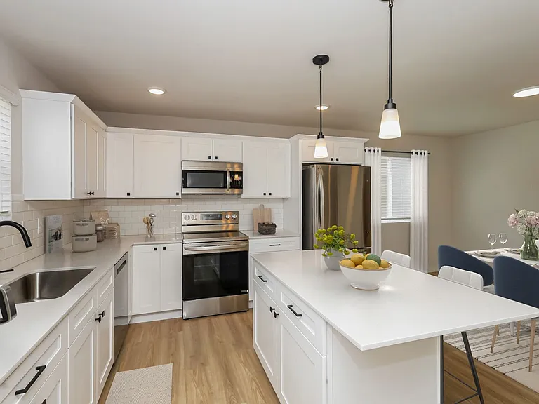 8191 Crestbrook Ct — Photo 10