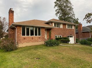 47 Whitman Ave, Syosset, NY 11791