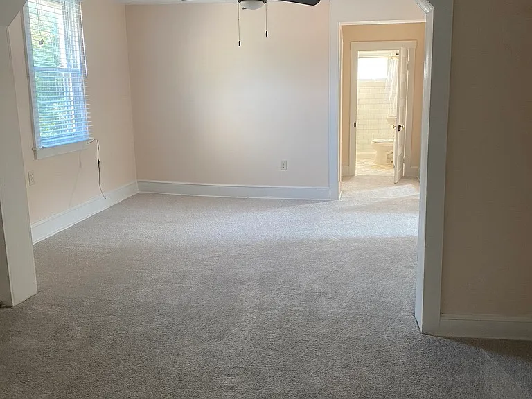 116 E Main St #2 — Photo 3