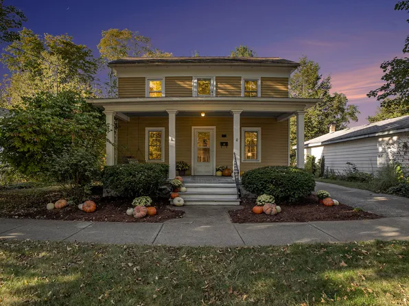 414 Monroe St, Allegan, MI 49010