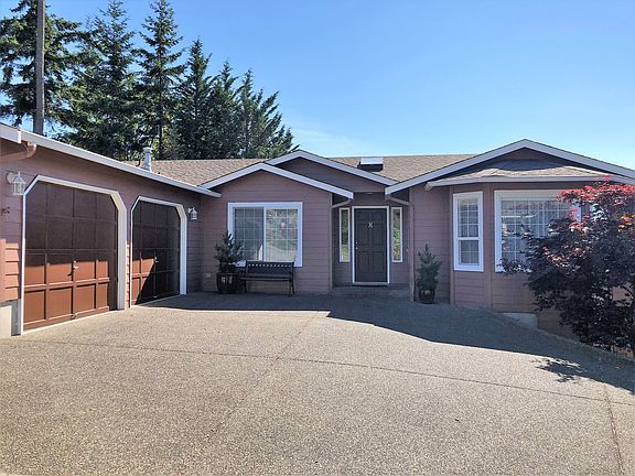 2nd image of 6019 Osprey Cir