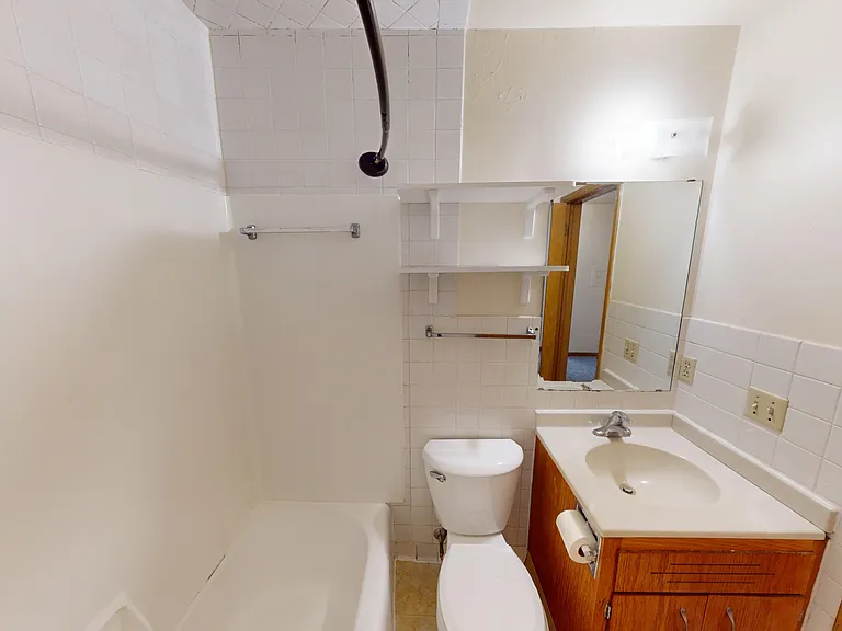 #7 Bathroom #7 Bathroom