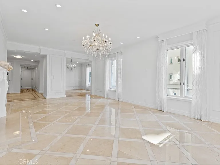 1424 N Crescent Heights Blvd #20 — Photo 11