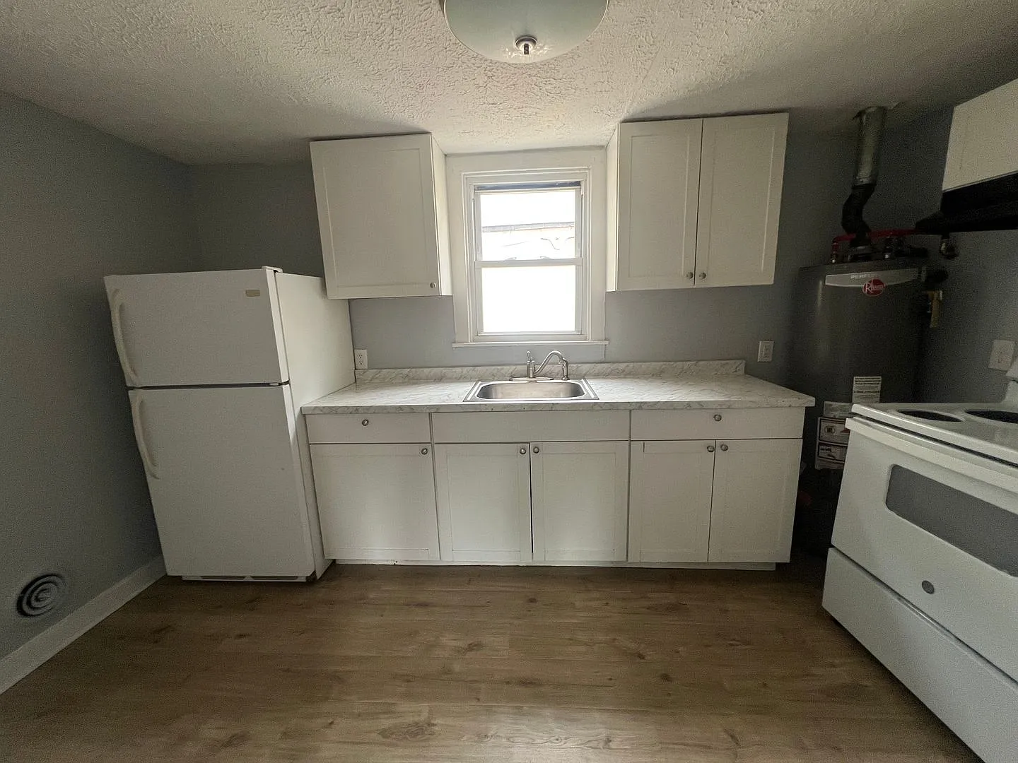 Allmond Ave 4228 (duplex) — Photo 4