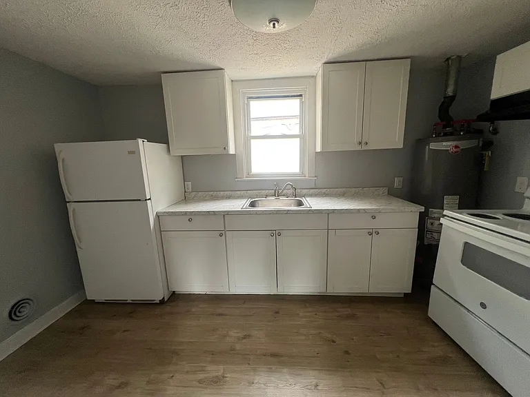 4228 Allmond Ave — Photo 4