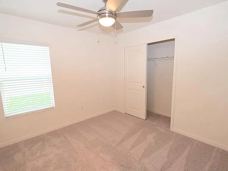 9532 Sandy Bluffs Cir — Photo 16