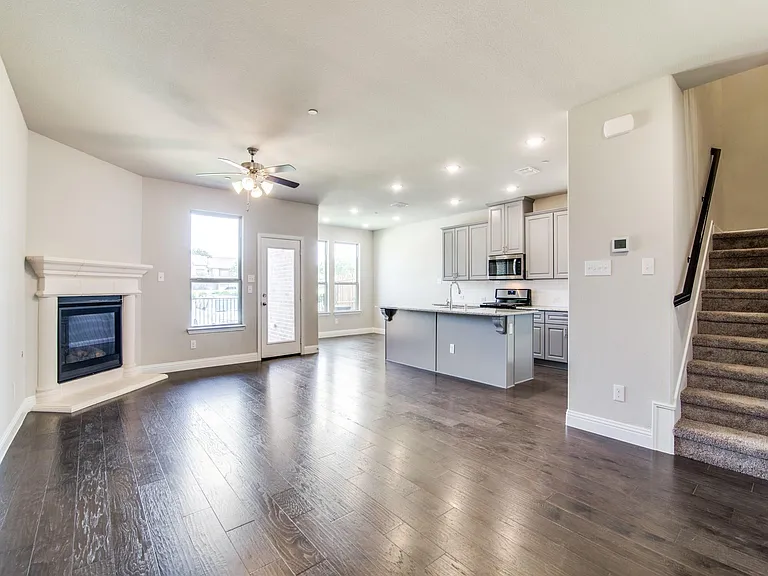 4849 Pasadena Dr — Photo 18