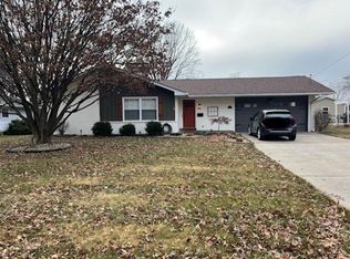 307 Rosemary Dr, Collinsville, IL