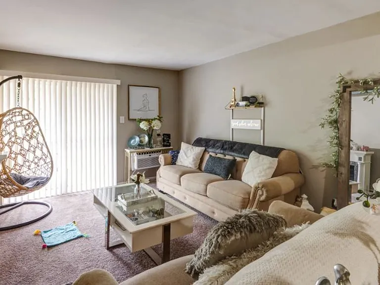 Whittier Place — Photo 15