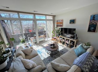 2304 S Quincy St, Arlington, VA 22204